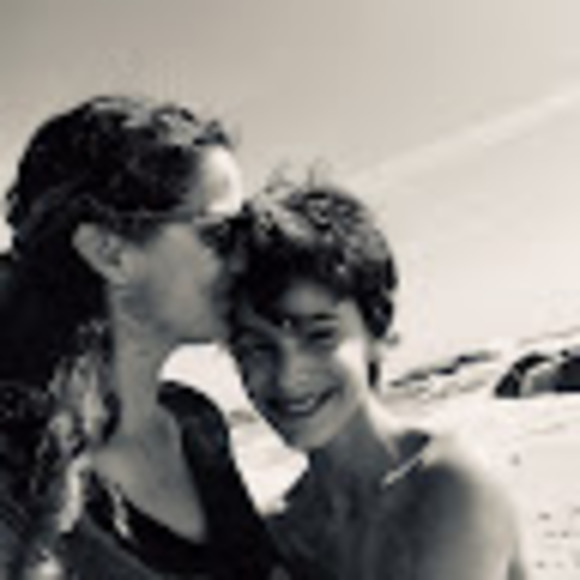 Meet your Posher, Sarah - Picture 1 of 1